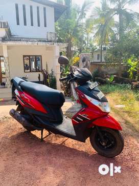 Buy Sell Second Hand Yamaha Scooty in Kannur Used Yamaha Scooters in Kannur OLX