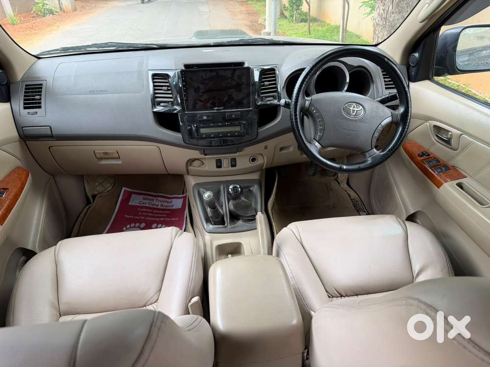 Toyota Fortuner 3.0 4x4 Manual, 2011, Diesel
