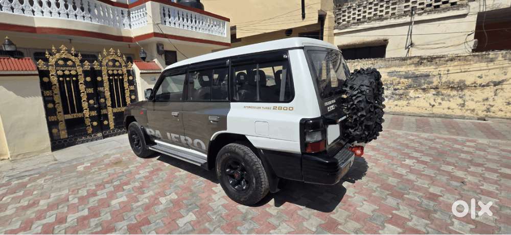 Pajero Sfx 4x4 For Sale