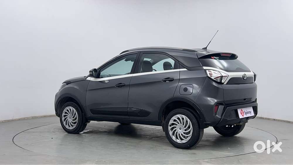 Tata Nexon 1.2 Revotron Xm (s), 2021, Petrol