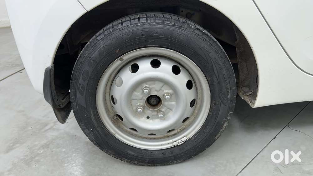 Hyundai Eon Era +, 2018, Petrol