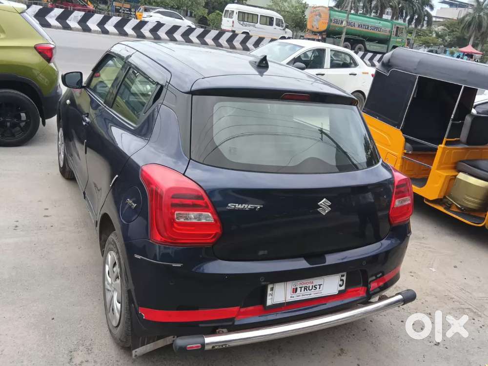 Maruti Suzuki Swift Lxi, 2022, Petrol