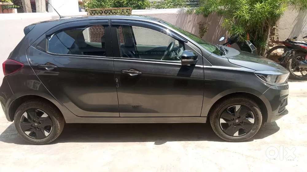 Tata Tiago 1.2 Revotron Xm Cng, 2024, Cng & Hybrids