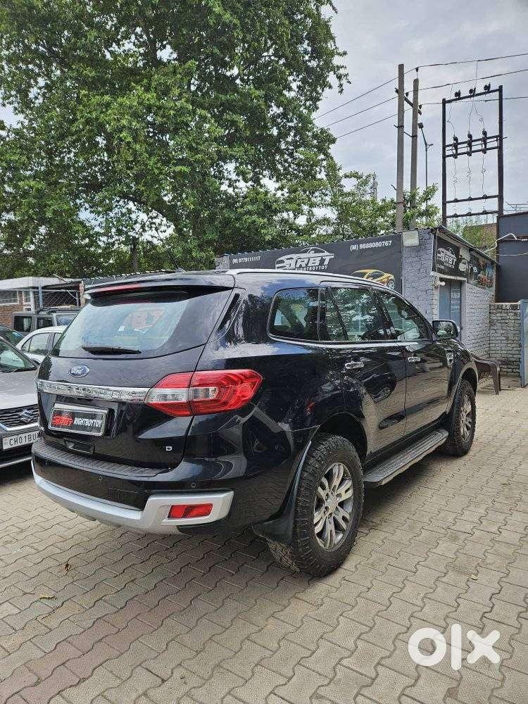 Ford Endeavour 3.2 Titanium At 4x4, 2016, Diesel