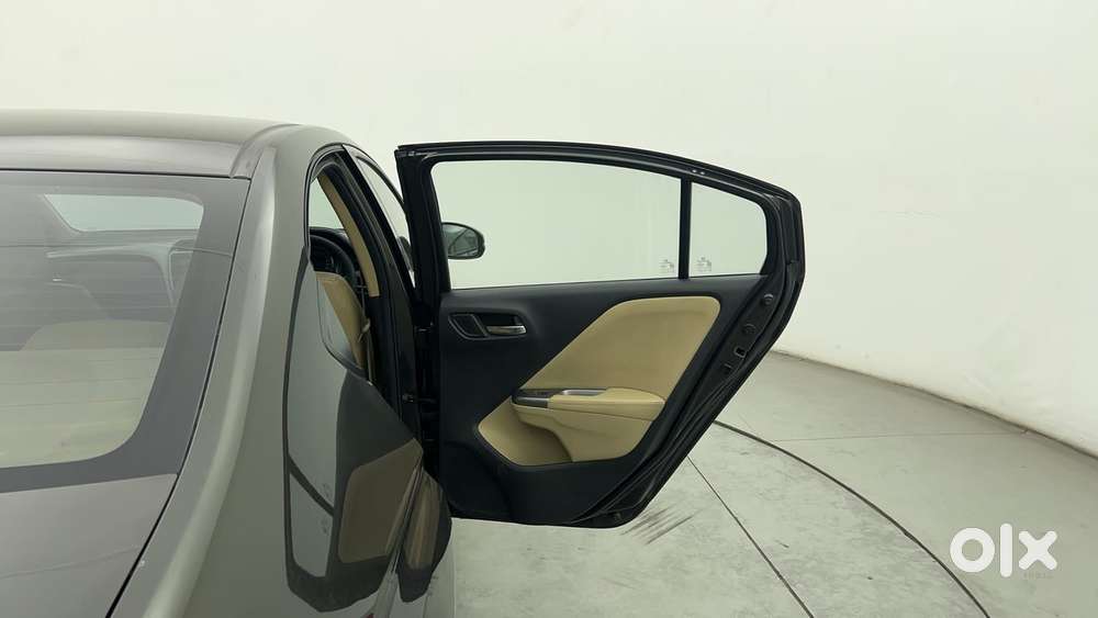 Honda City 1.5 Vx I-dtec Mt, 2015, Diesel