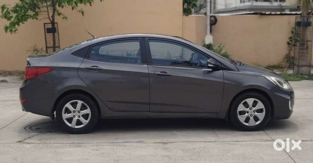 Hyundai Verna Crdi 1.6 At Ex, 2013, Diesel