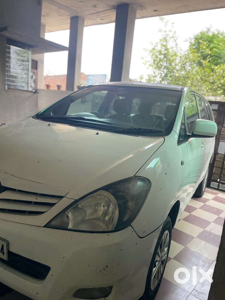 Toyota Innova Diesel 2010