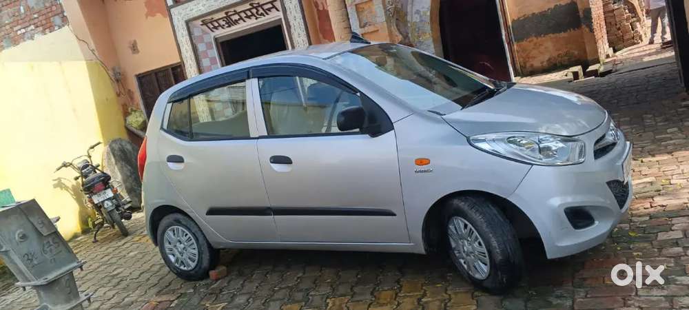 Gaddi Bilkul Thik H Koi Kam Nhi Karana H