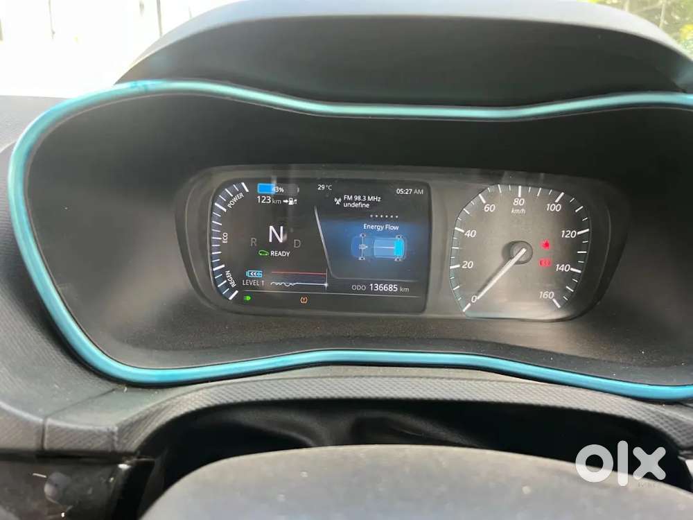 Tata Nexon Ev Max 2021 Variant