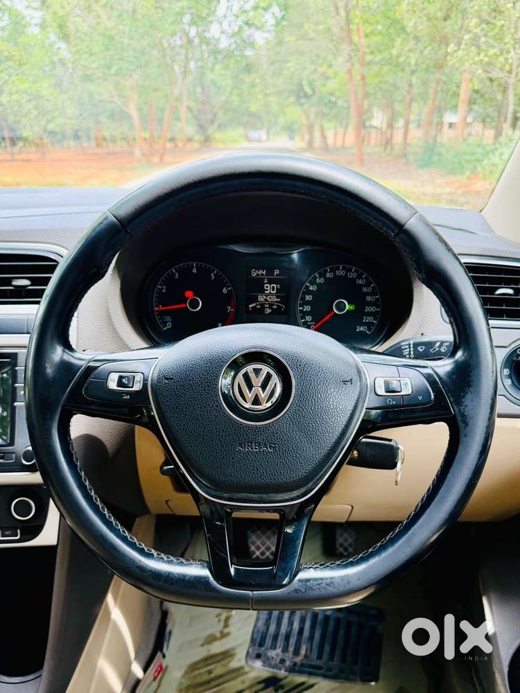 Volkswagen Vento (petrol) 2016/2nd Owner Highline At 1.2 Tsi