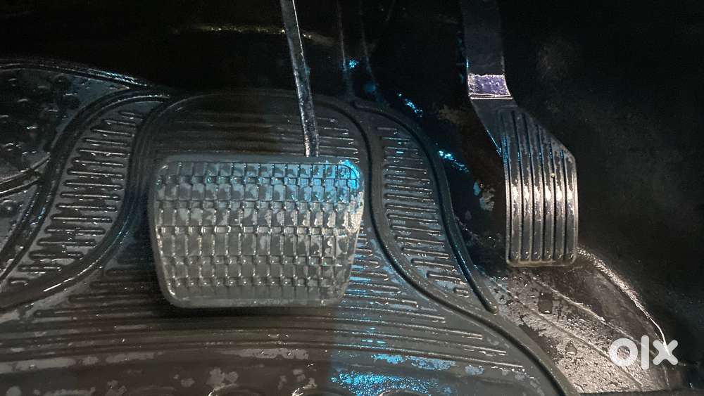 Tata Altroz 1.2 Xza Plus Dark Edition Dct, 2022, Petrol