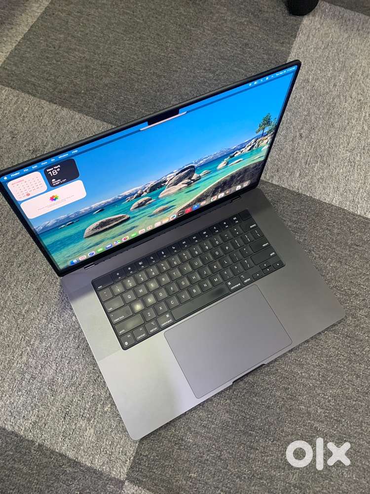 Macbook pro M3 Pro/16inch/A2991/18GB RAM/512GB SSD/Excellent