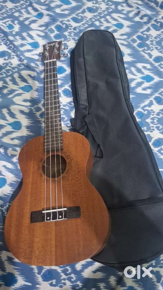 Ukulele Tenor size