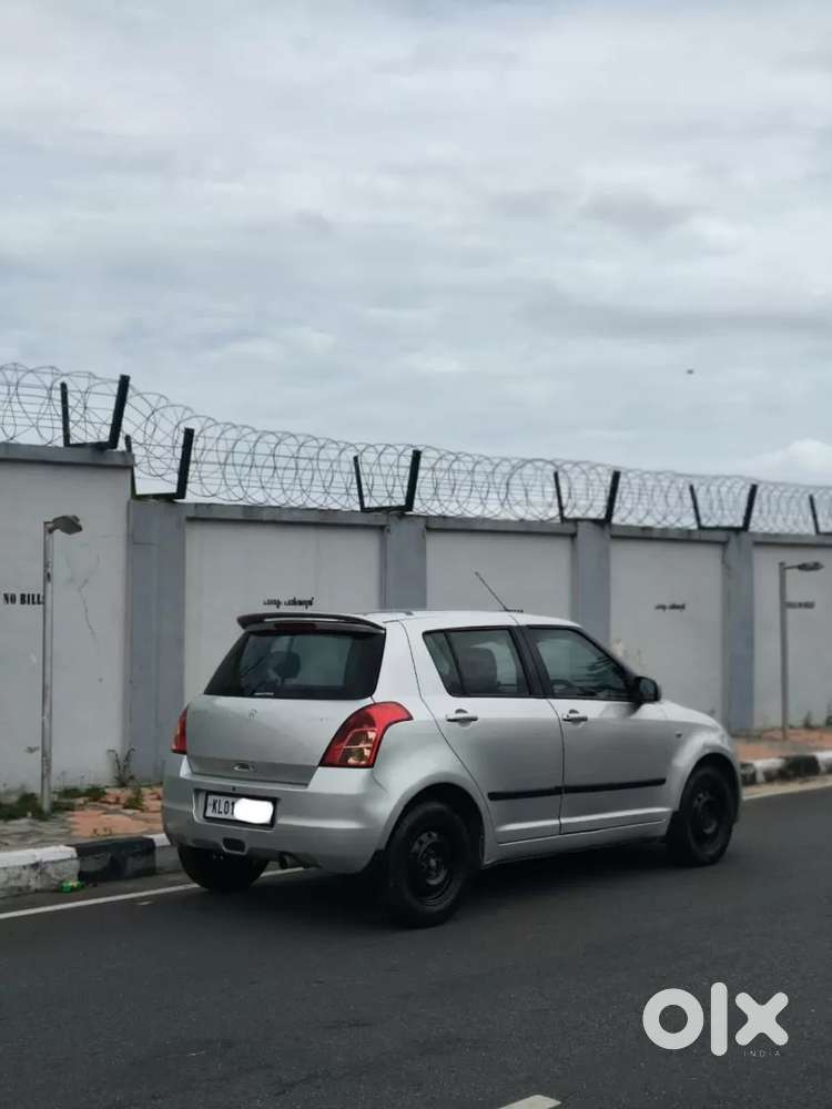 Maruti Suzuki Swift Vdi, 2009, Diesel