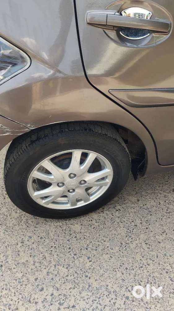 Honda Brio Vx 2012 Mt