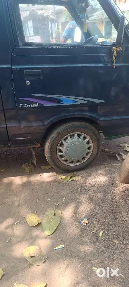 Maruti Suzuki Omni 2011 Petrol