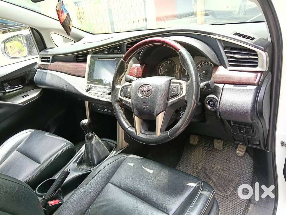 Toyota Innova Crysta 2.5z, 2017, Diesel