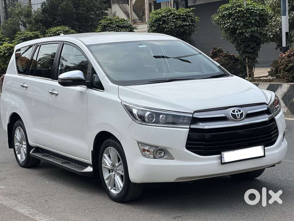 Toyota Innova Crysta 2.8z Automatic, 2018, Diesel