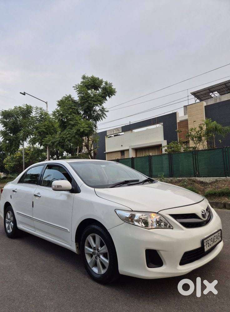 Toyota Corolla Altis 2010-2013 Diesel D4dg, 2011, Diesel