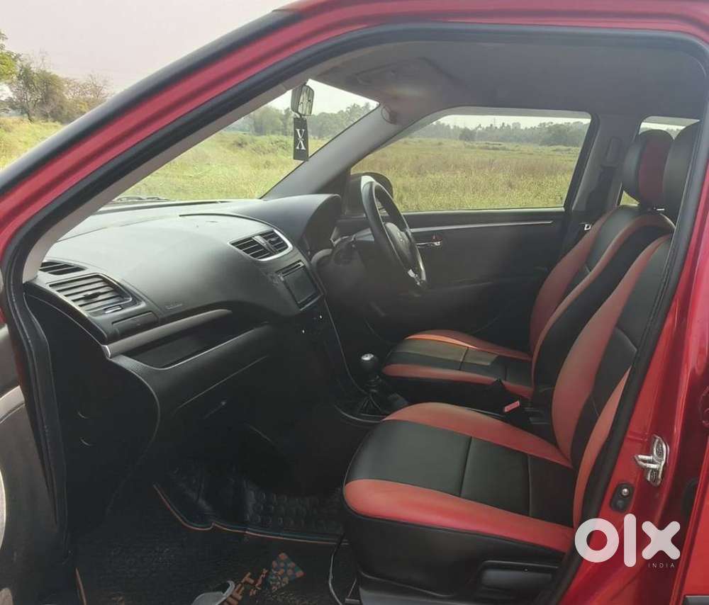 Maruti Suzuki Swift Vvt Zxi, 2011, Petrol