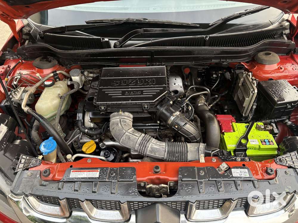 Maruti Suzuki Brezza Zdi+ Dual Tone, 2017, Diesel