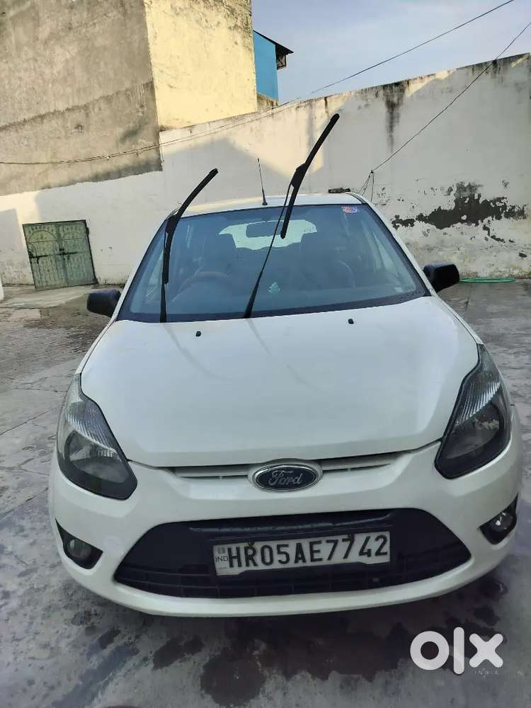 Ford Figo 2013 Petrol 80000 Km Driven 2027 Tk Passing