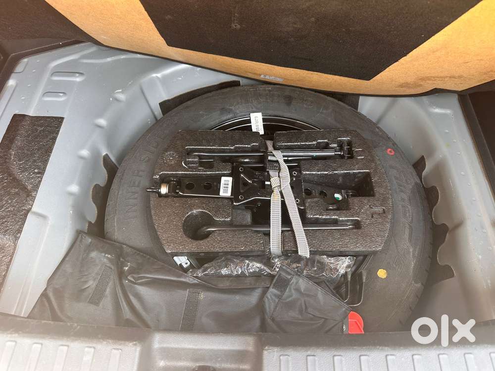 Volkswagen Taigun 1.0 Tsi Highline At, 2022, Petrol
