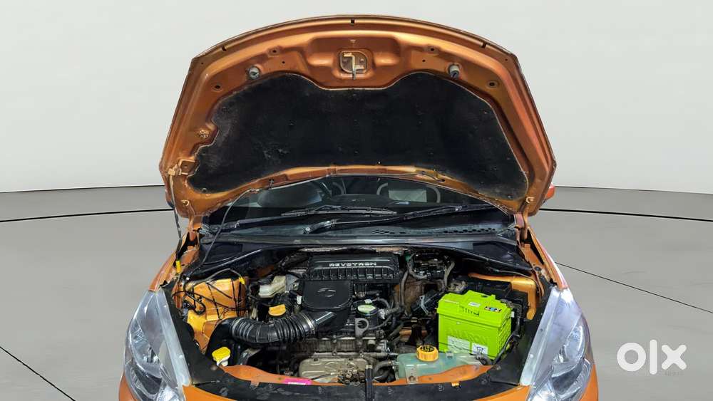 Tata Tiago 1.2 Revotron Xt, 2016, Petrol