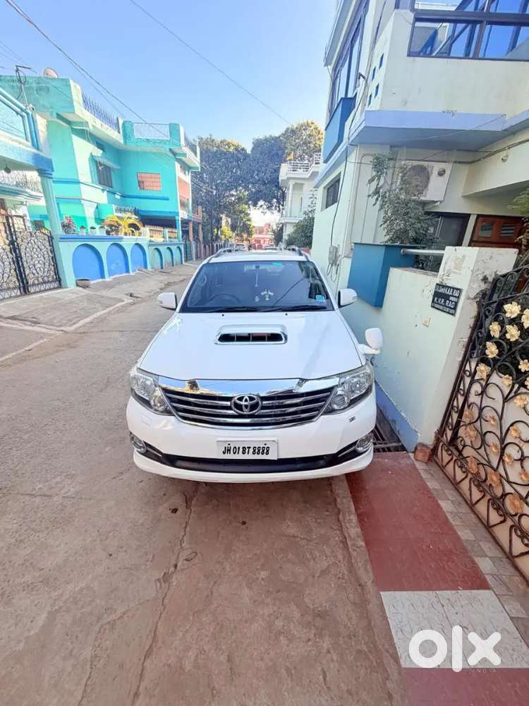 Toyota Fortuner Diesel 2015