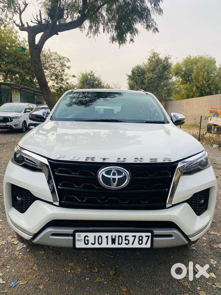 Toyota Fortuner [2021-ongoing] 2.8 2wd Diesel At, 2021, Diesel