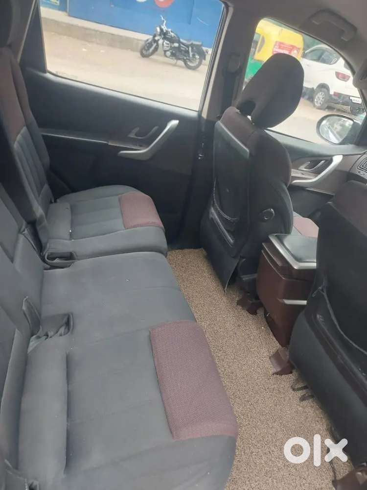 Mahindra Xuv500 2014 Diesel 85000 Km Driven