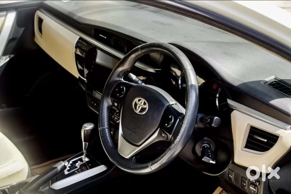 Toyota Corolla Altis 1.8 G, 2016, Petrol
