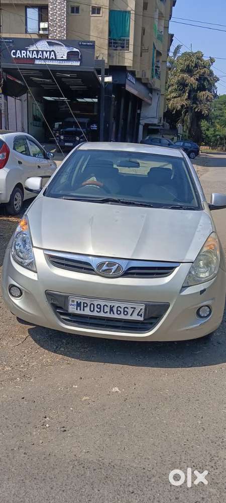 Hyundai I20 1.2 Sportz Option, 2012, Cng & Hybrids