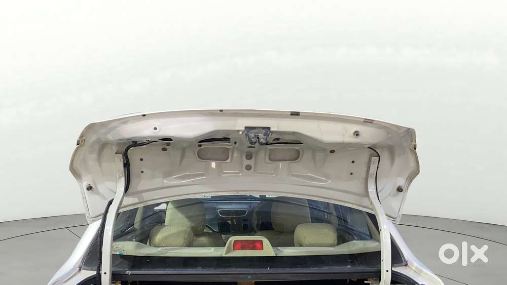 Maruti Suzuki Swift Dzire 1.2 Vxi Bsiv, 2016, Petrol