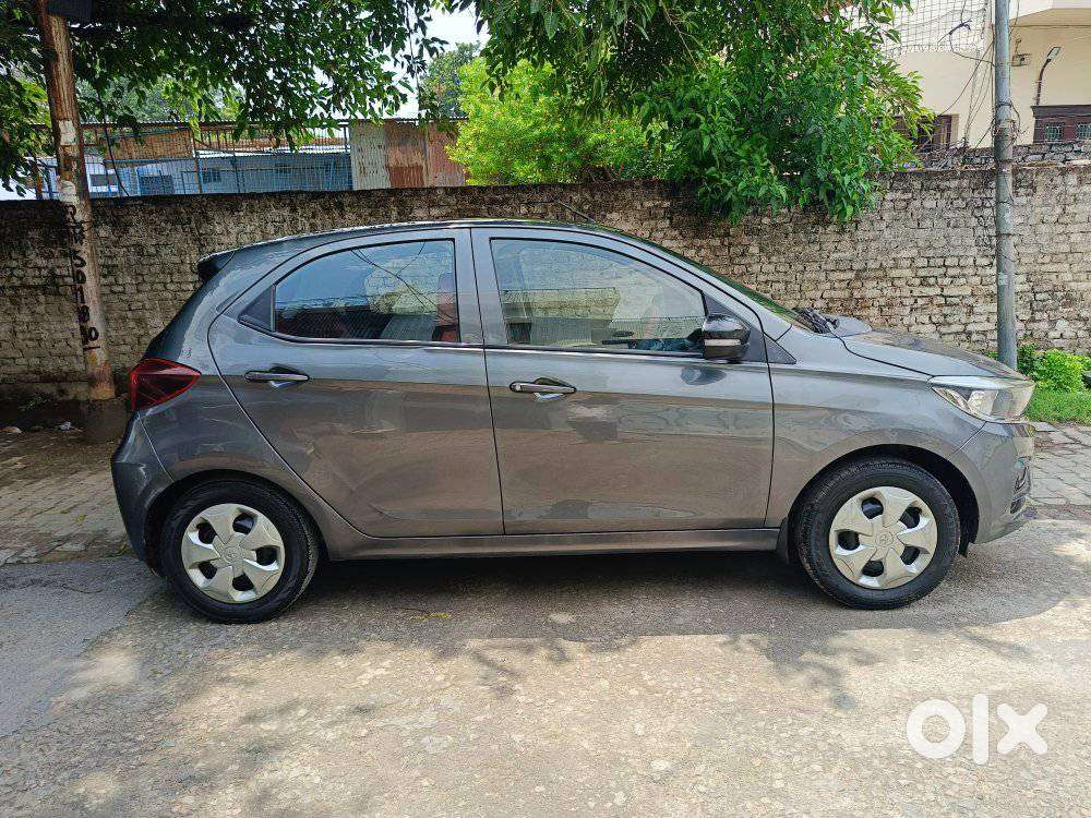 Tata Tiago 1.2 Revotron Xt Cng, 2022, Cng & Hybrids