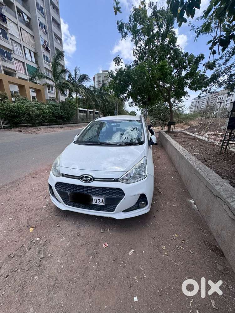 Hyundai Grand I10 2017 Cng & Hybrids Well Maintained
