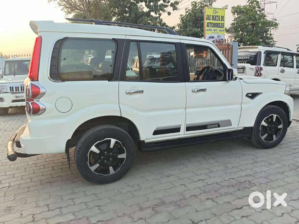 Mahindra Scorpio Classic 2.2 S 11 Mt 7 Str, 2023