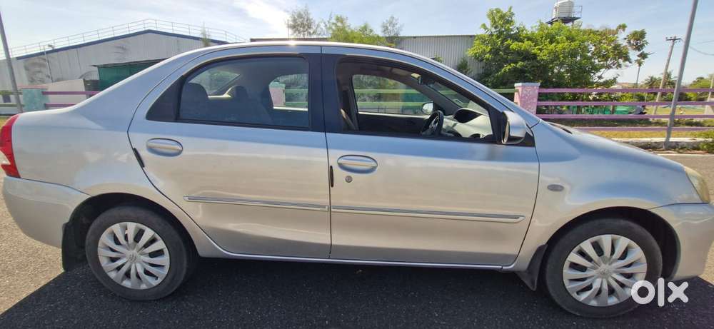 Toyota Etios, 2013, Petrol
