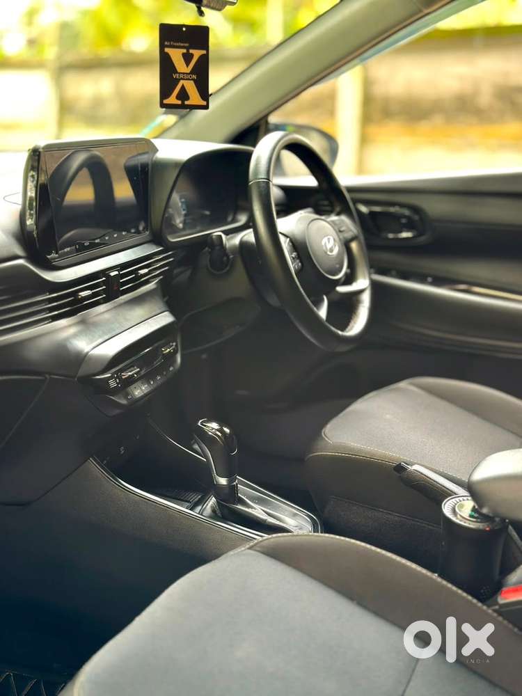 Hundai 120 Asta Automatic