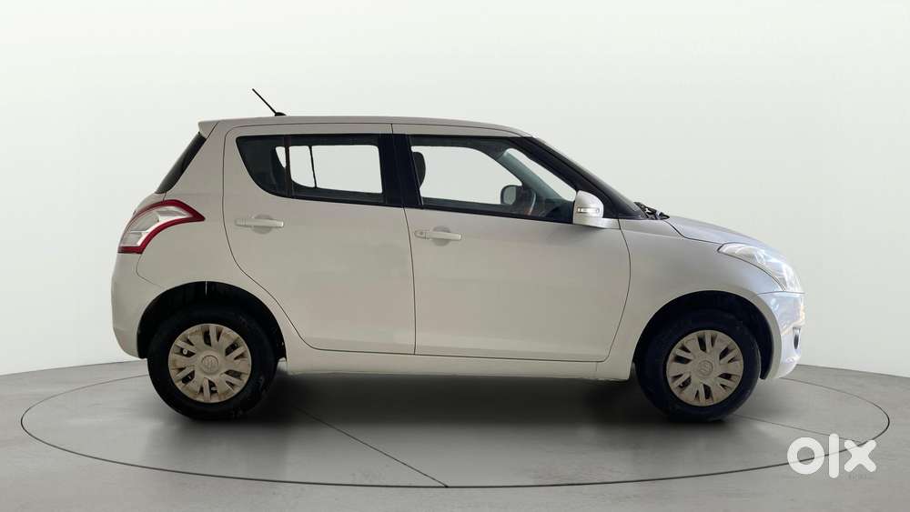 Maruti Suzuki Swift Vxi, 2014, Petrol