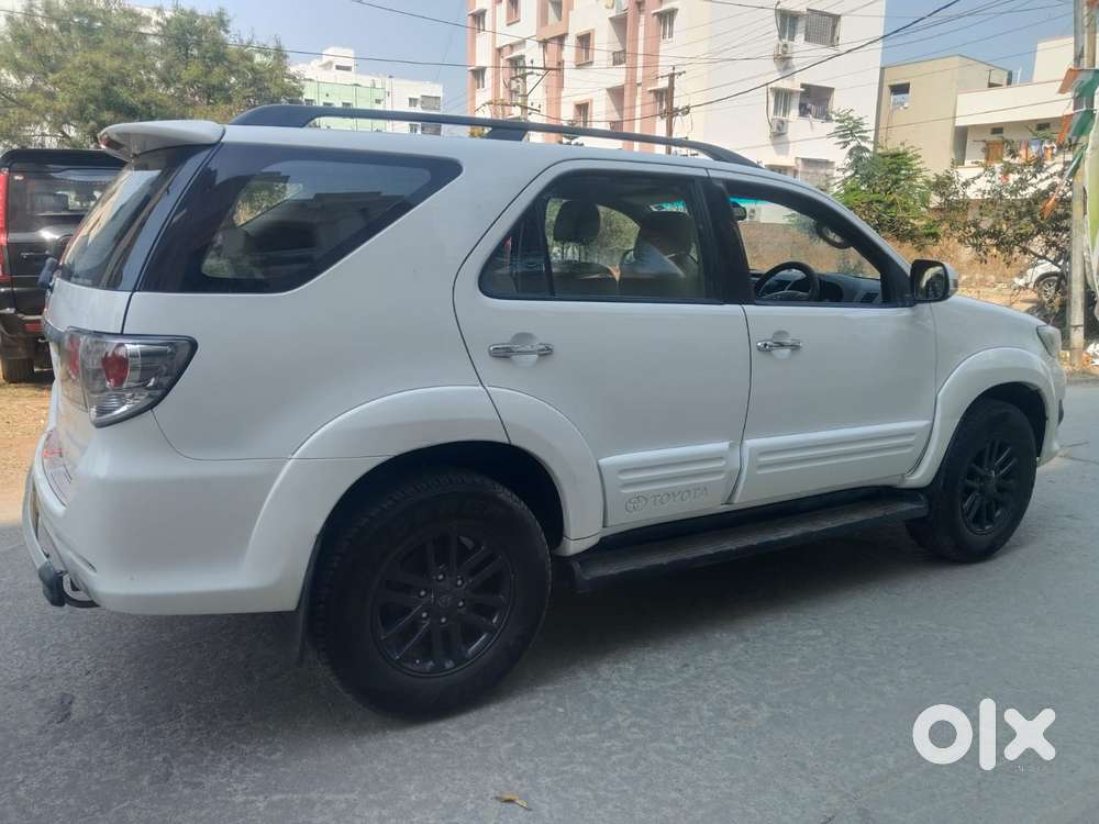 Toyota Fortuner 3.0 4x2 Automatic, 2013, Diesel