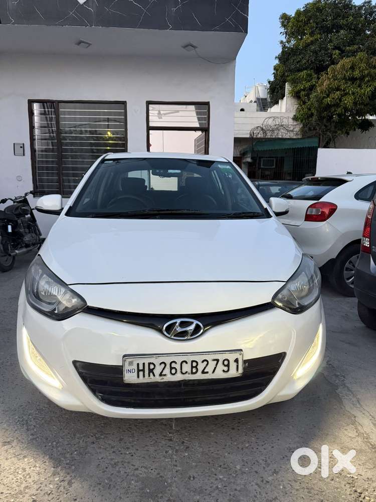 Hyundai I20 Sportz 1.2 Bs-iv, 2013, Petrol