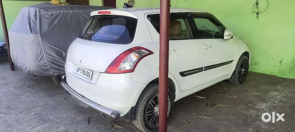 Maruti Suzuki Swift 2017 Diesel 74000 Km Driven