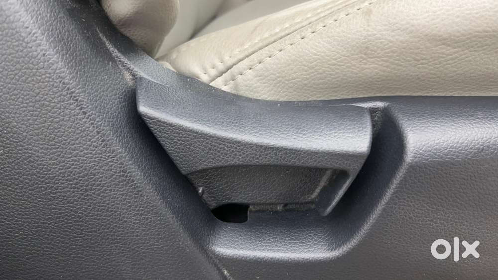 Mahindra Xuv300 W6, 2019, Petrol