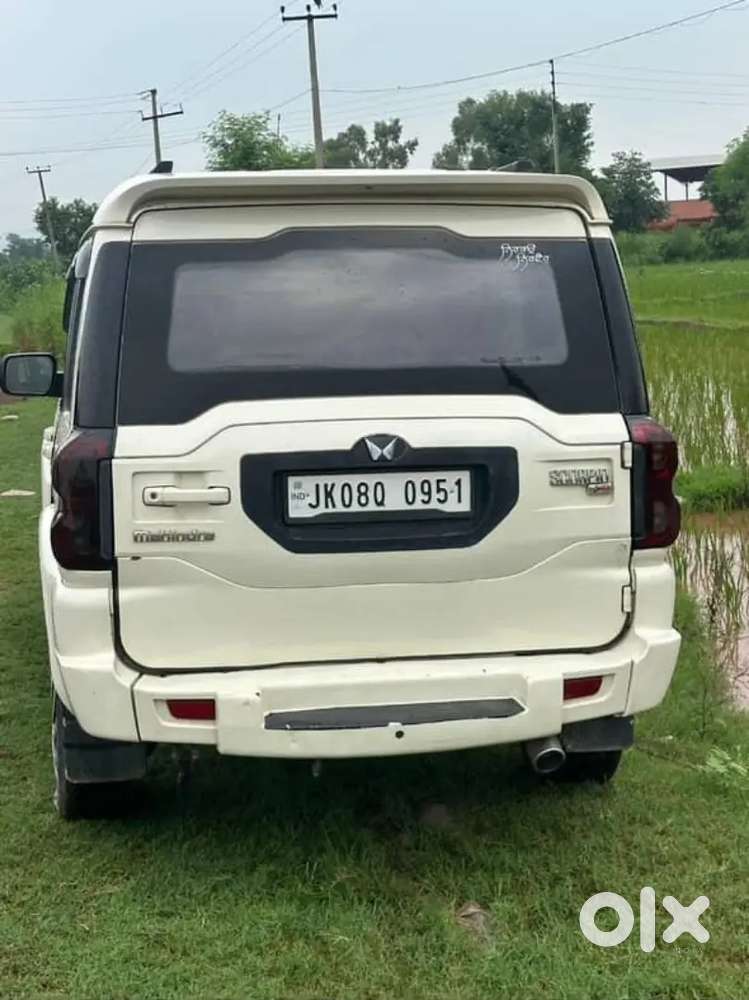 Mahindra Scorpio Classic 2015 Diesel Manual
