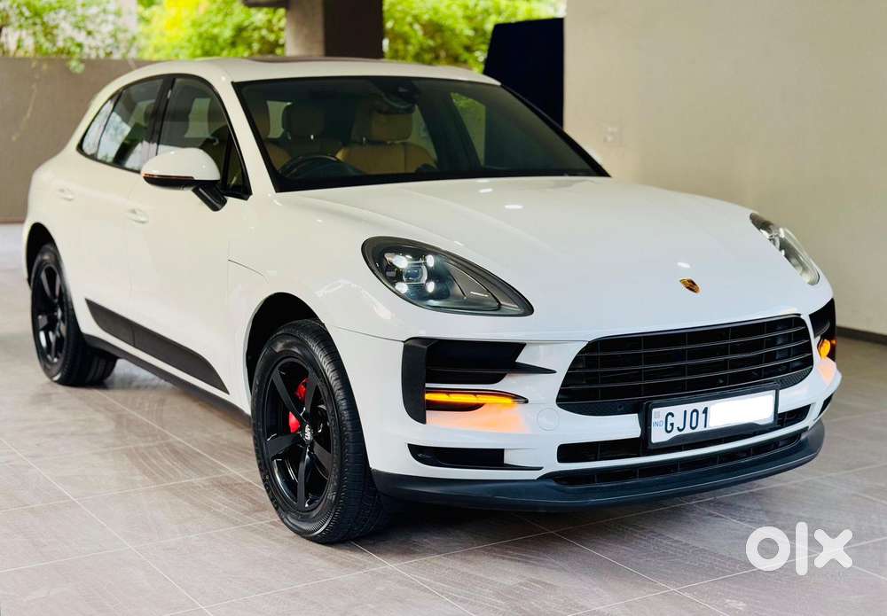 Porsche Macan 2.0 Petrol, 2022, Petrol