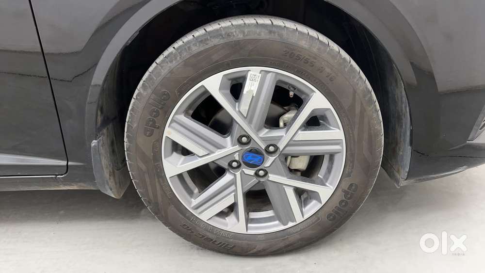 Hyundai Verna 1.5 Sx Petrol Mt, 2024, Petrol