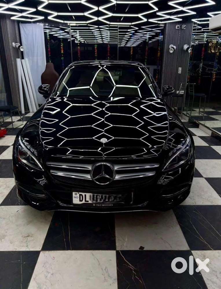 Mercedes-benz C-class 2015 Petrol Well Maintained