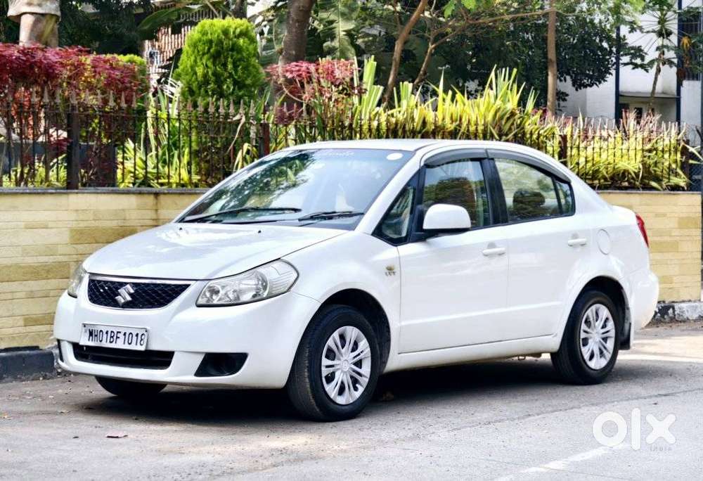 Maruti Suzuki Sx4 Vxi Bsiv, 2012, Petrol