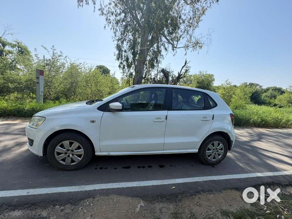 Volkswagen Polo 2013 Diesel 95000 Km Driven